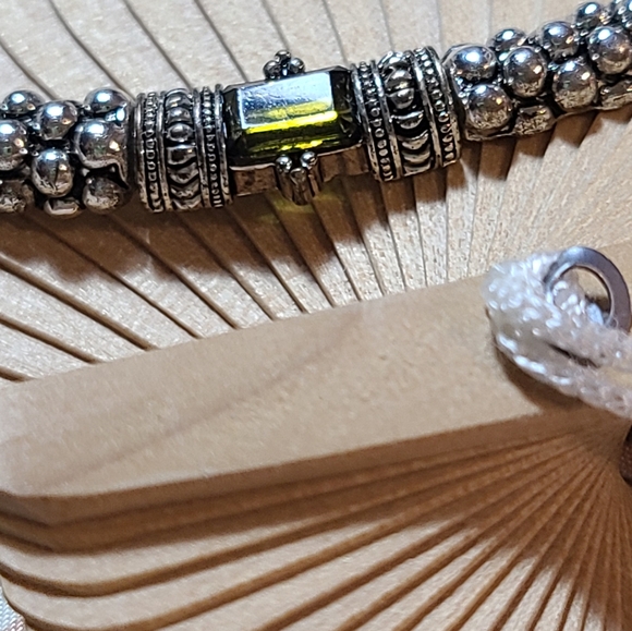 Runway Necklace for sale today - Picture 7 of 11